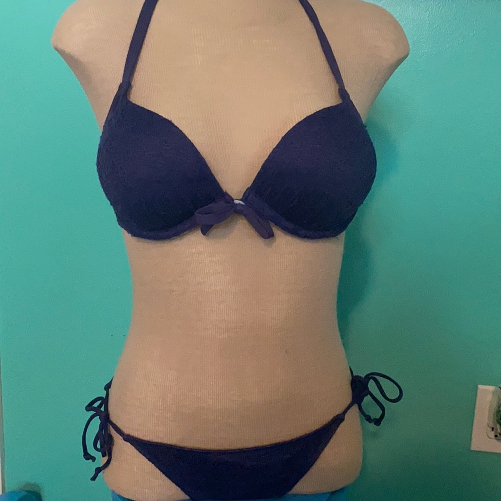 Victoria’s Secret Bombshell Add 2 Cups Sizes 34b Gem